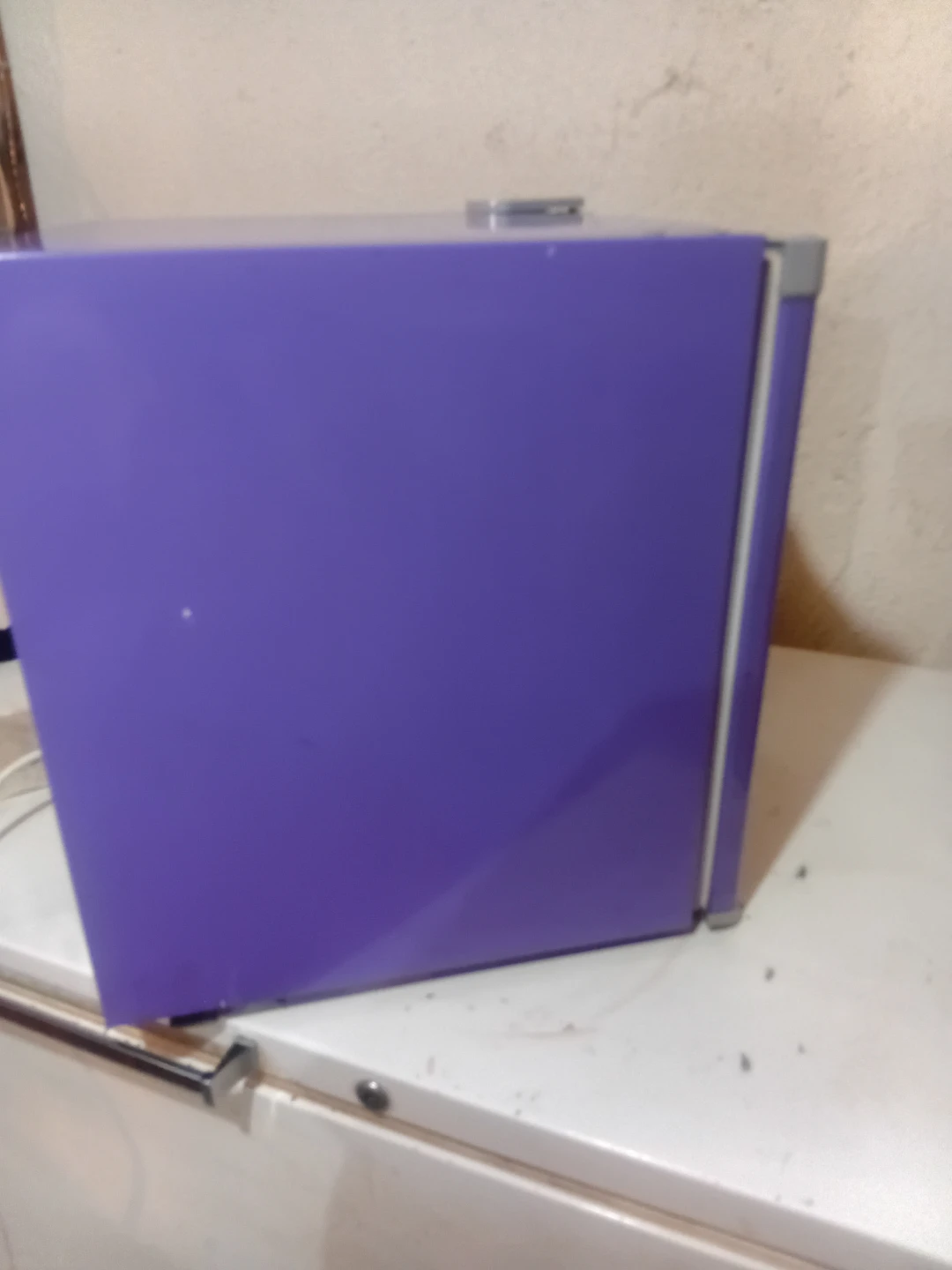 RCA Purple Mini Fridge - photo 4