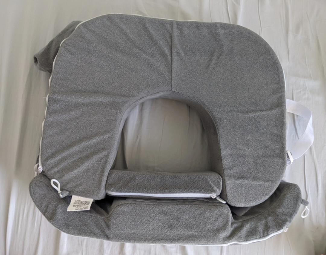 My Best Friend - Twin & Plus Nursing Pillow - photo 2