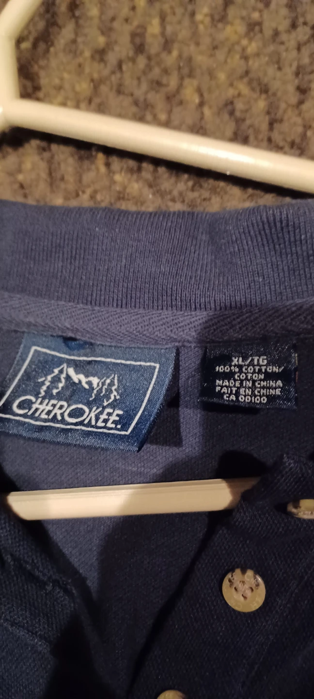 Box of boys shirts - photo 3