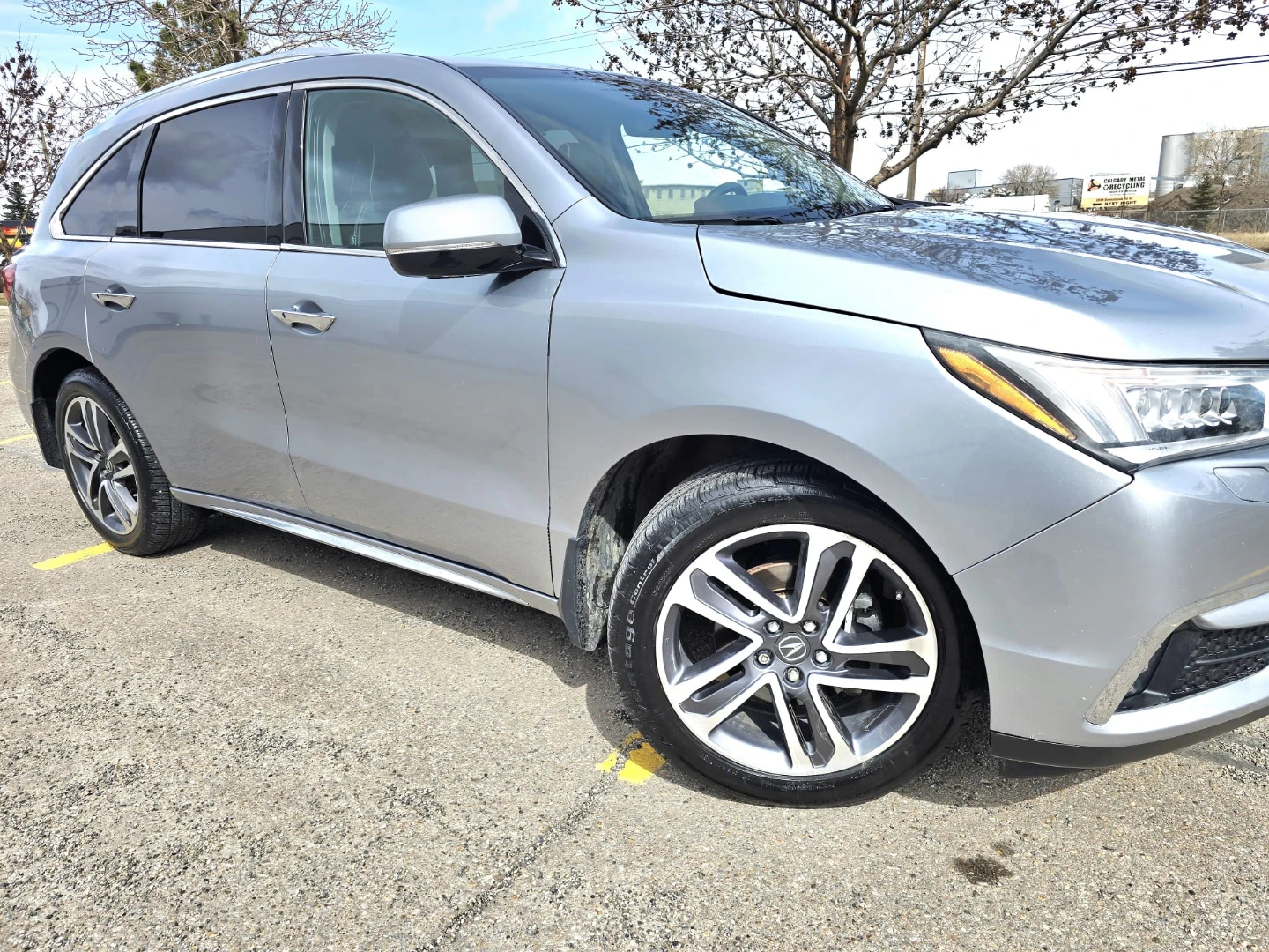 2017 Acura MDX Silver SUV - photo 4