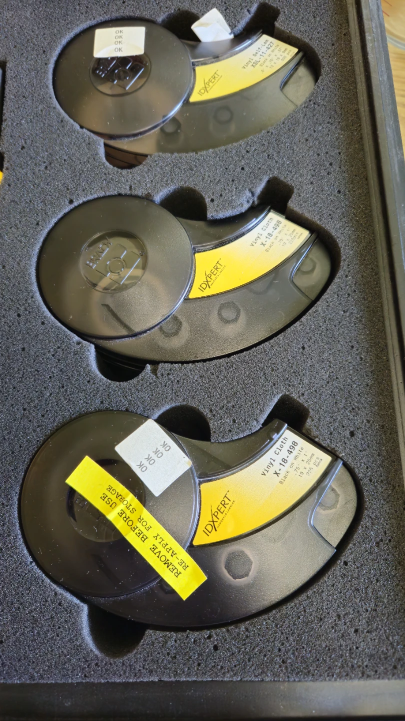 IDXPERT Handheld Labeler with Case and Tapes - photo 3