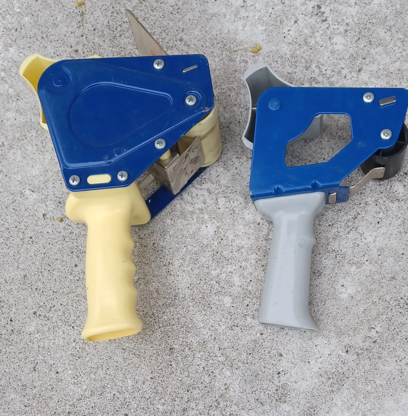 Two Tape Dispensers - photo 4
