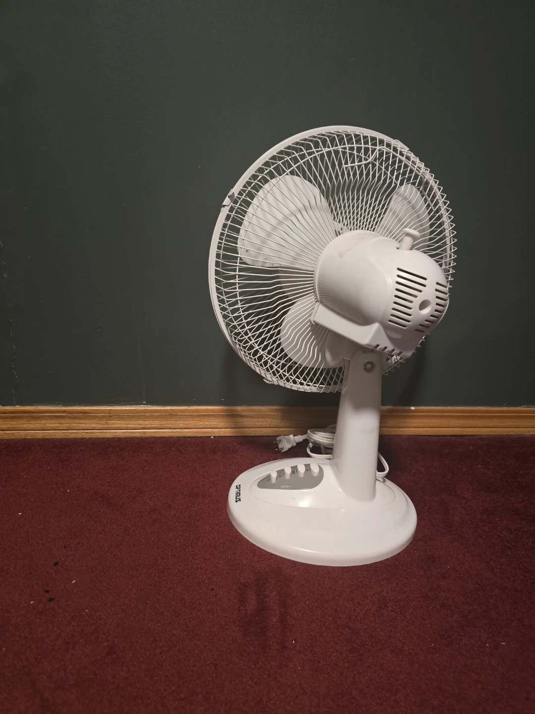 OPTIMUS White Desk Fan - photo 2