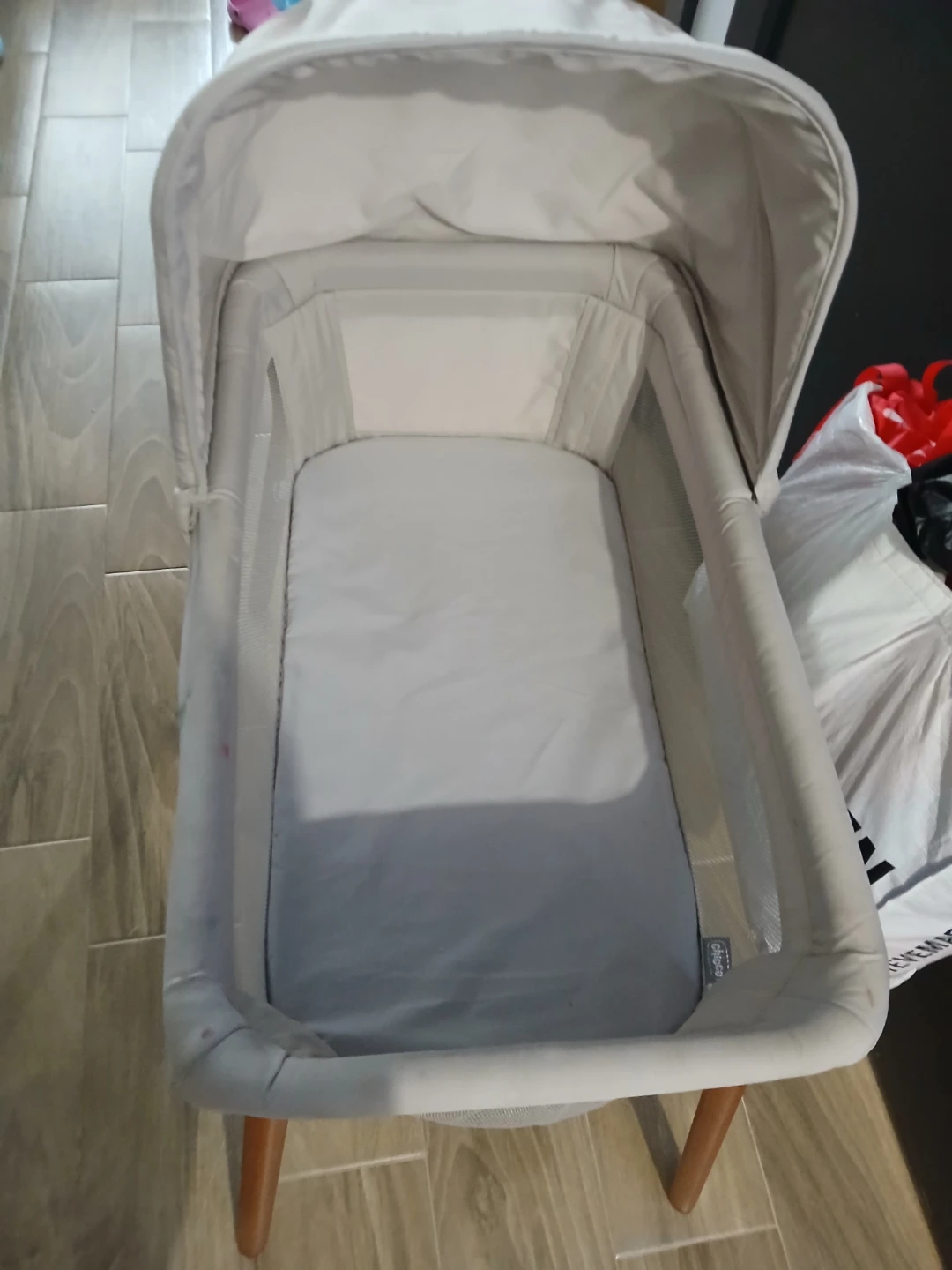 Chicco LullaGo Anywhere LE Portable Bassinet - Serene/Beige - photo 3