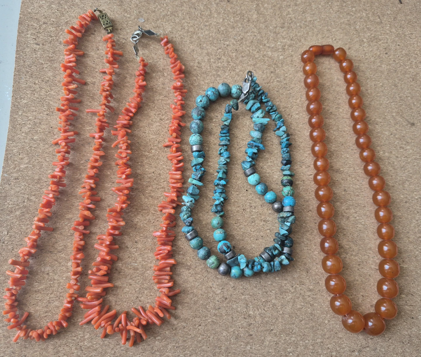 Vintage coral turquoise and amber necklaces - photo 2