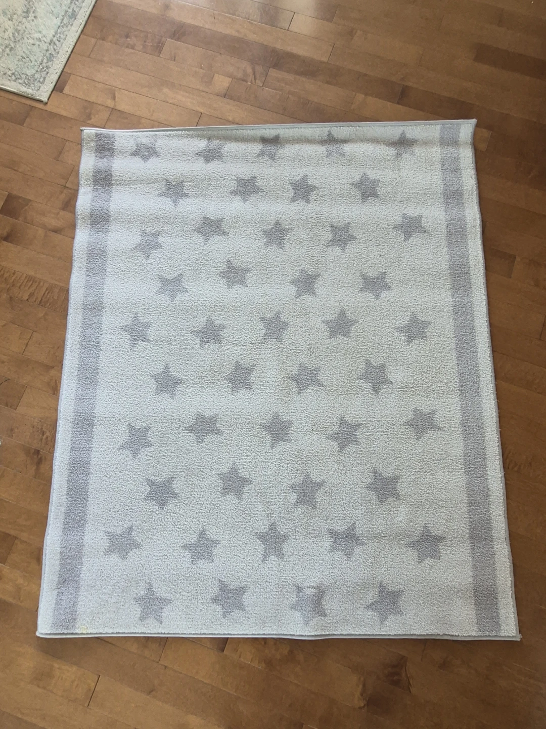 Area Rug with Grey Stars