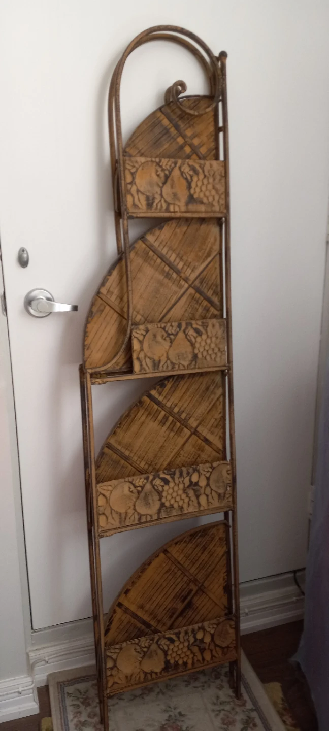 Metal Corner Shelf with Fruit Design - photo 3