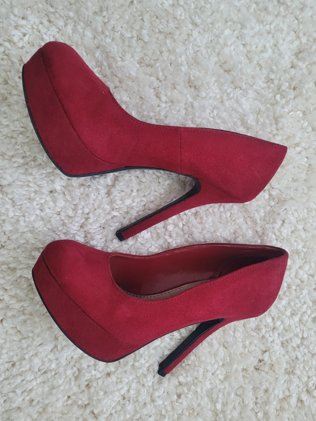 Red velvet/suede Platform High Heels - Size 7 - photo 5