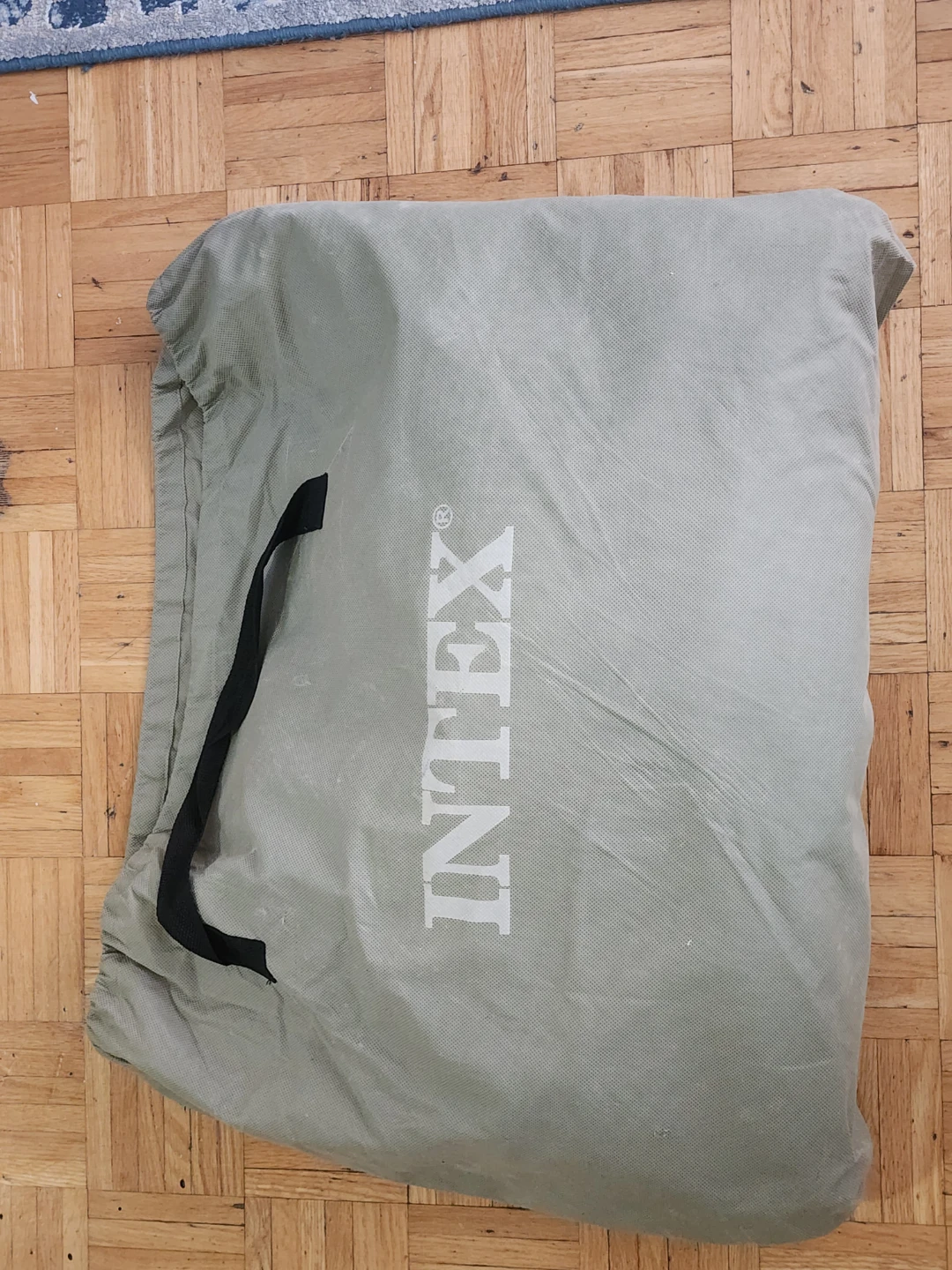 Intex Queen Air Mattress with Pump - photo 4