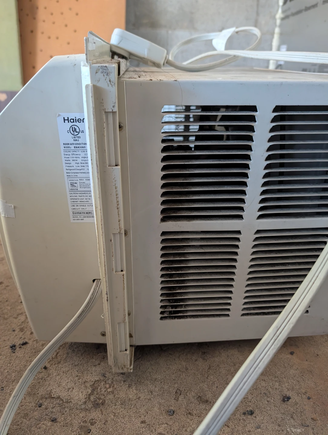 Haier Window Air Conditioner - photo 2