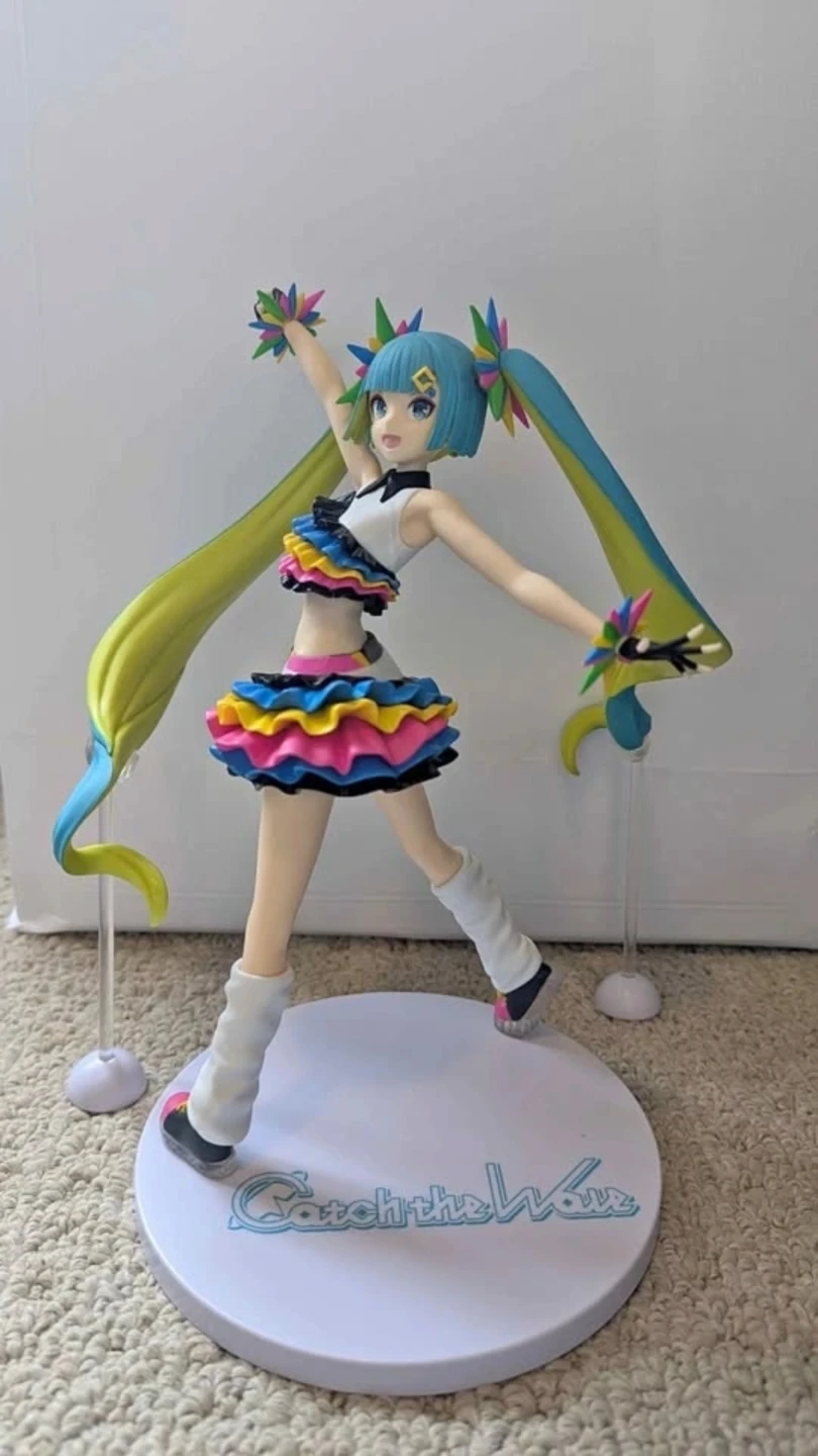 SEGA FIGURIZM Hatsune Miku Catch the Wave Figure
