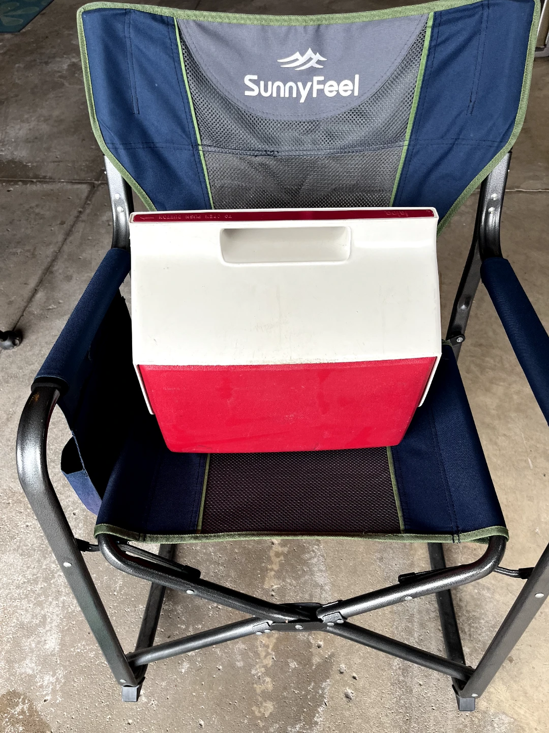 Igloo Playmate Cooler - Red & White - photo 2