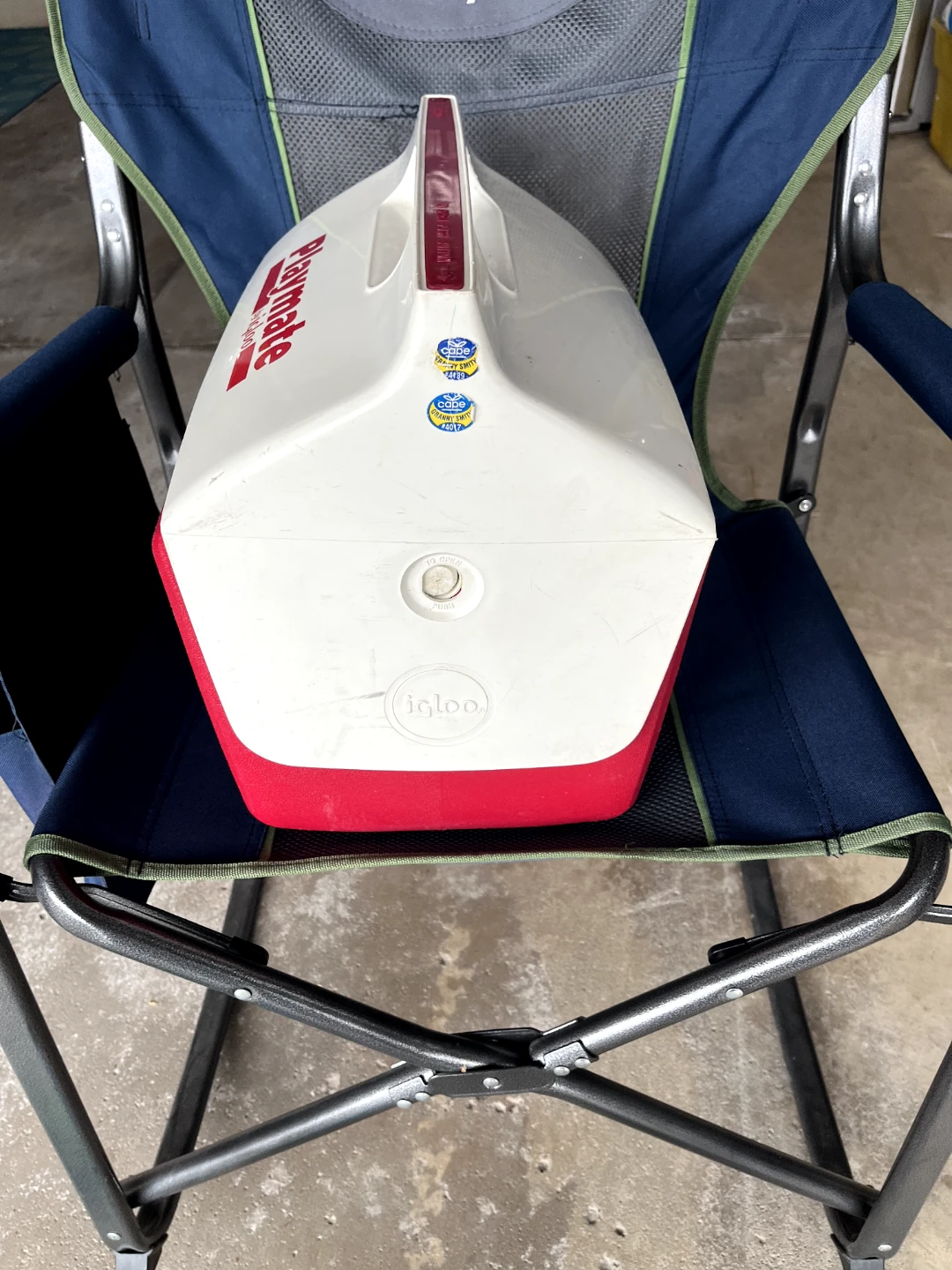 Igloo Playmate Cooler - Red & White - photo 3