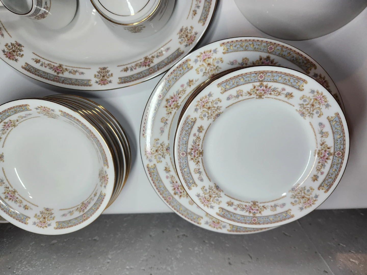 Regency by Ramaru Fine China Dinnerware Set - photo 4