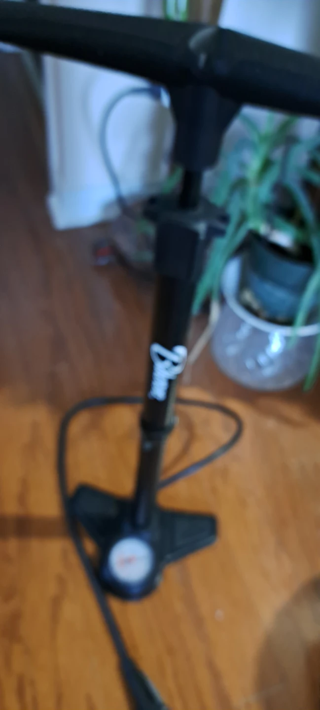 Black Bike Pump with Gauge
