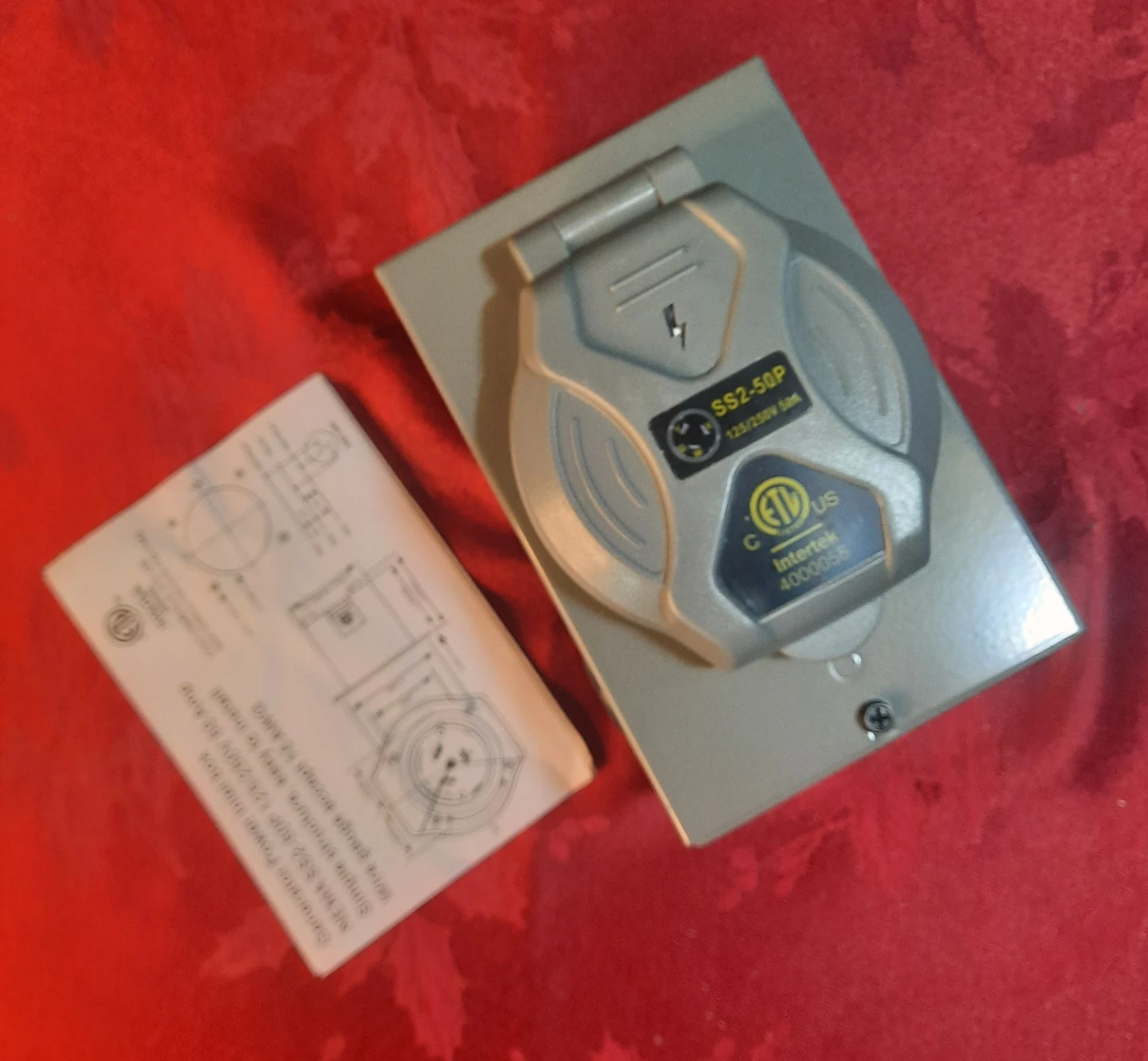 Leviton SS2-50P 50 Amp Power Outle