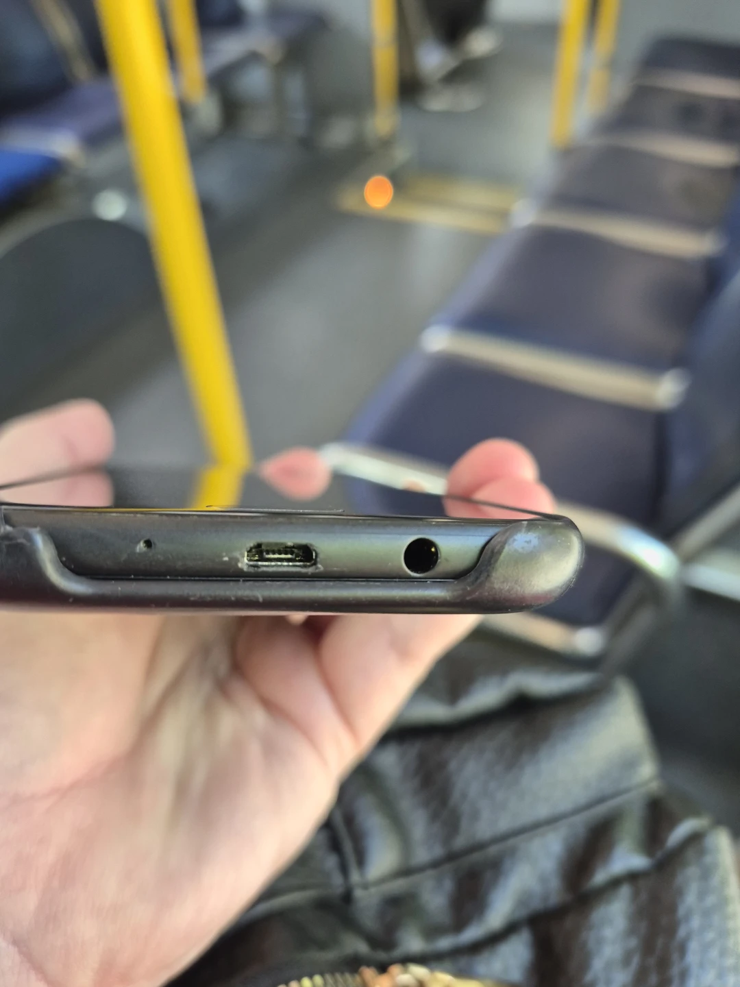 Samsung J3 Prime - photo 4