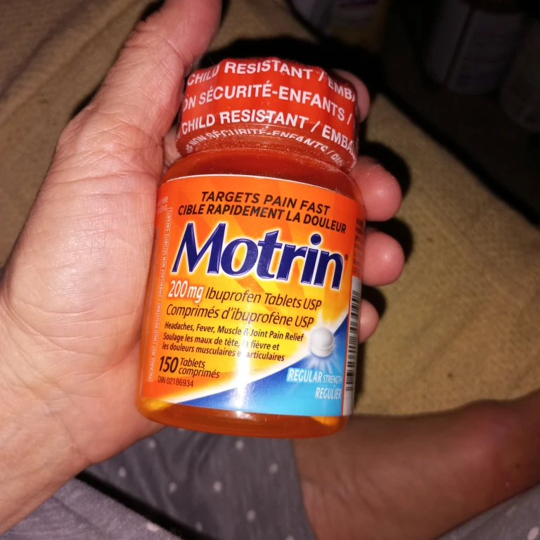 Motrin 200mg Ibuprofen Tablets USP Pain Relief 150 Count