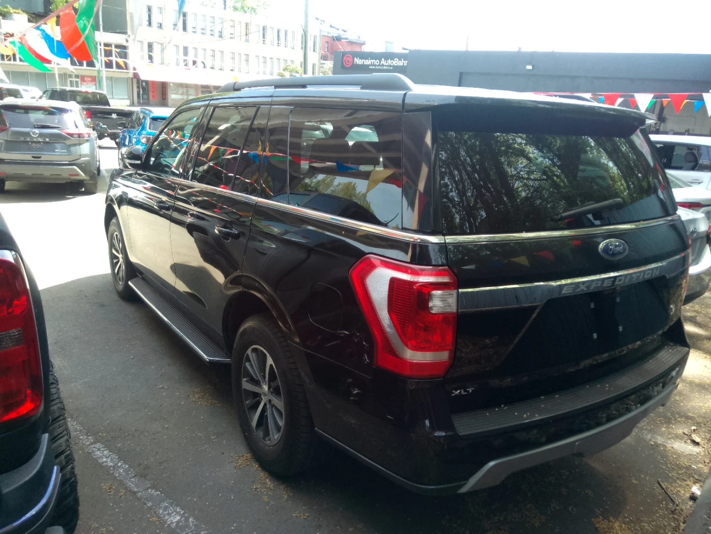 2019 Ford Expedition XLT SUV - photo 2