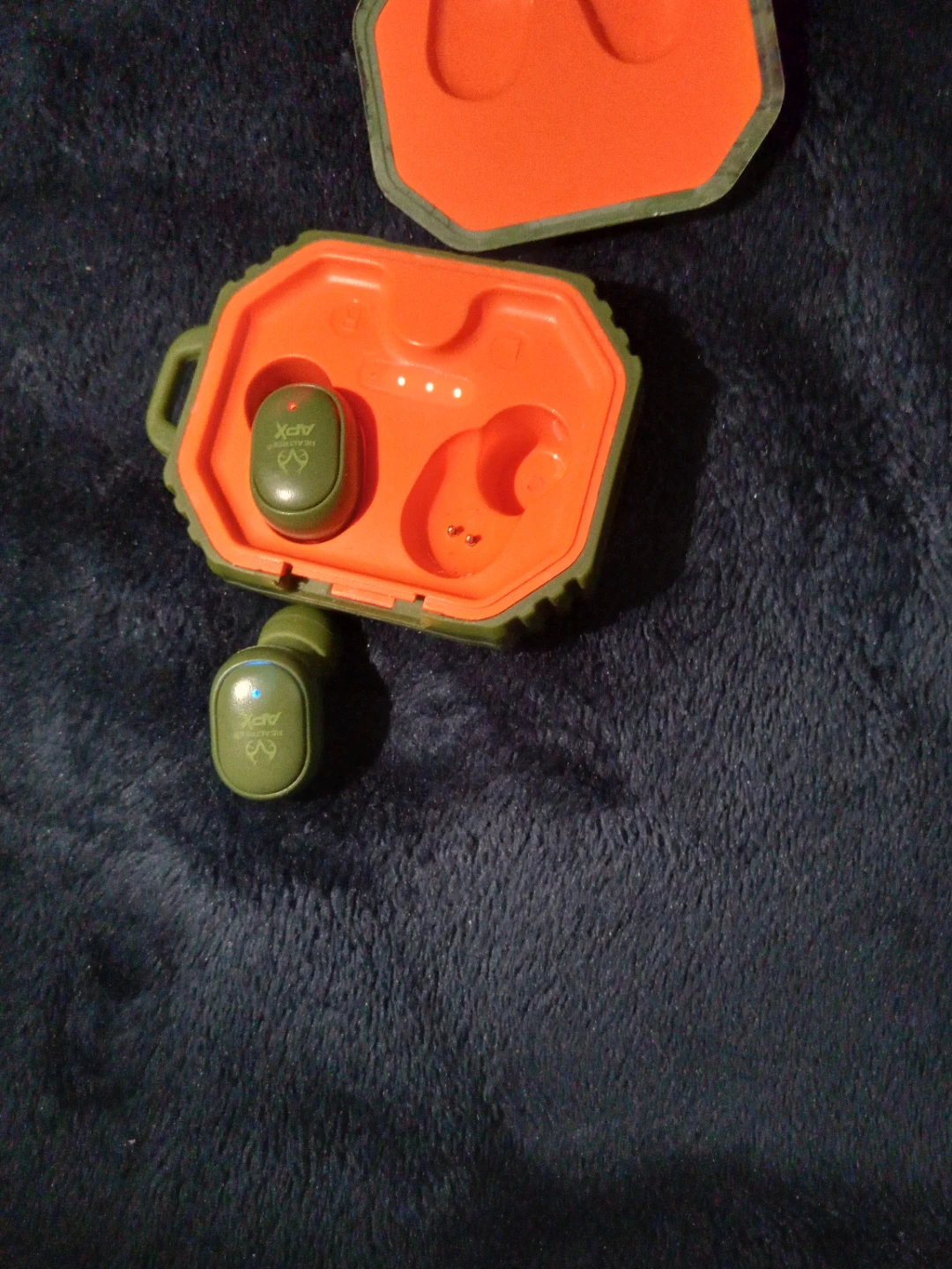 RealTree APX Wireless Earbuds - photo 5