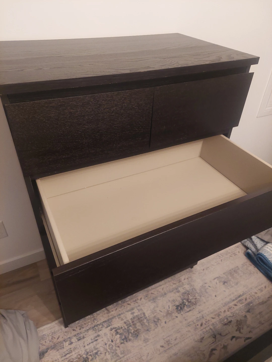 Dresser $20 - photo 2