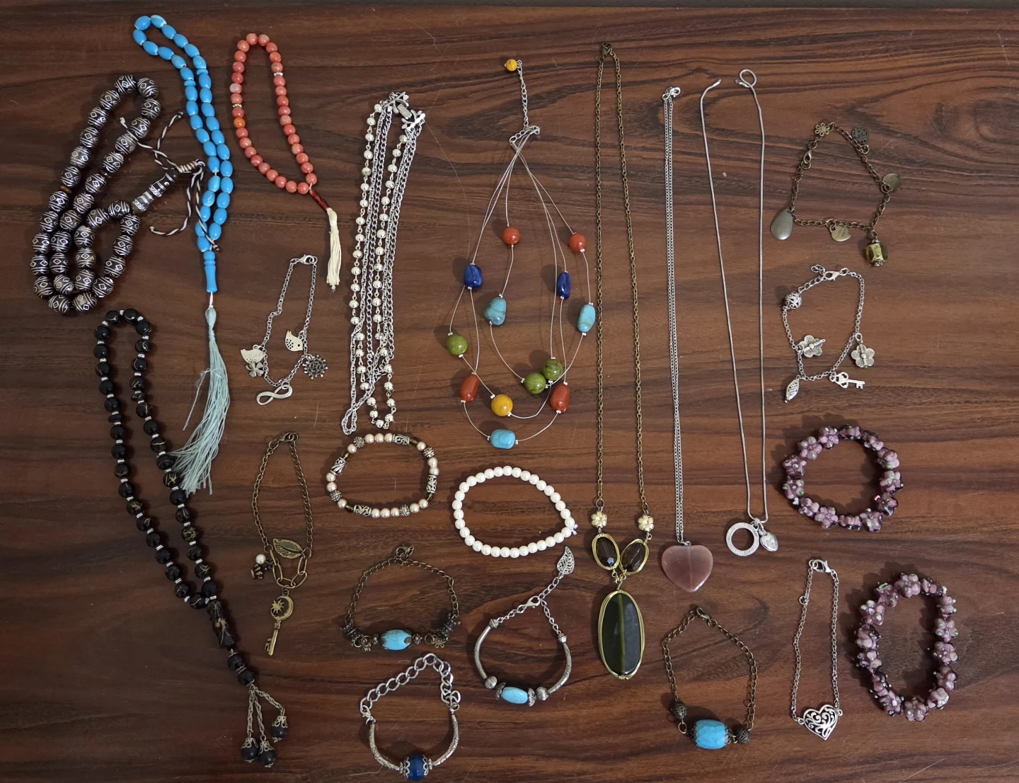 Assorted jewelry collection - photo 2