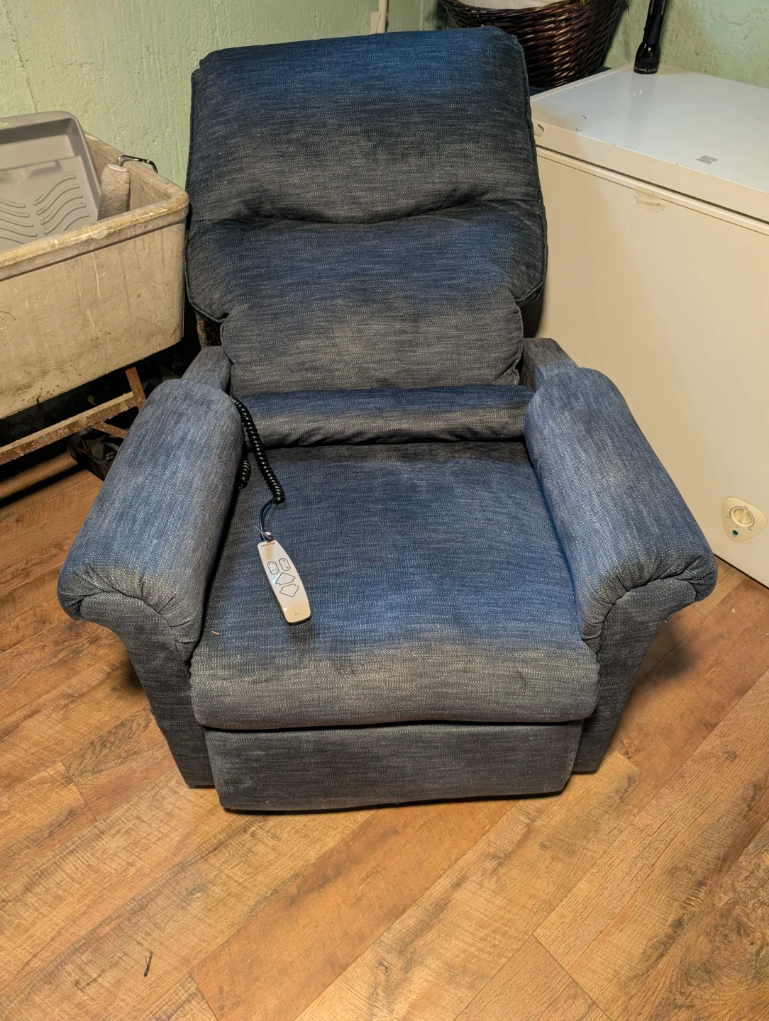 Blue Power lift Recliner with Remote