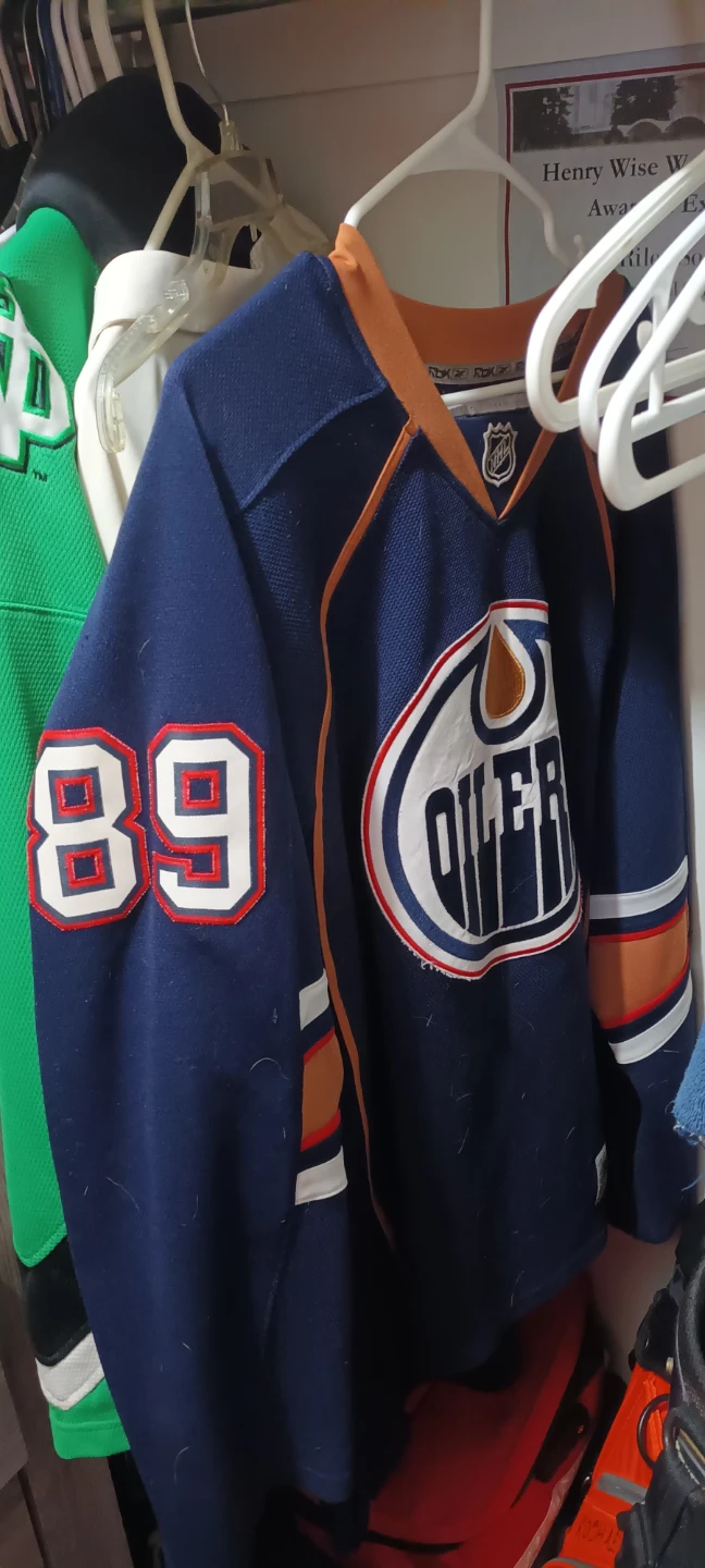 Edmonton Oilers Hockey Jersey #89