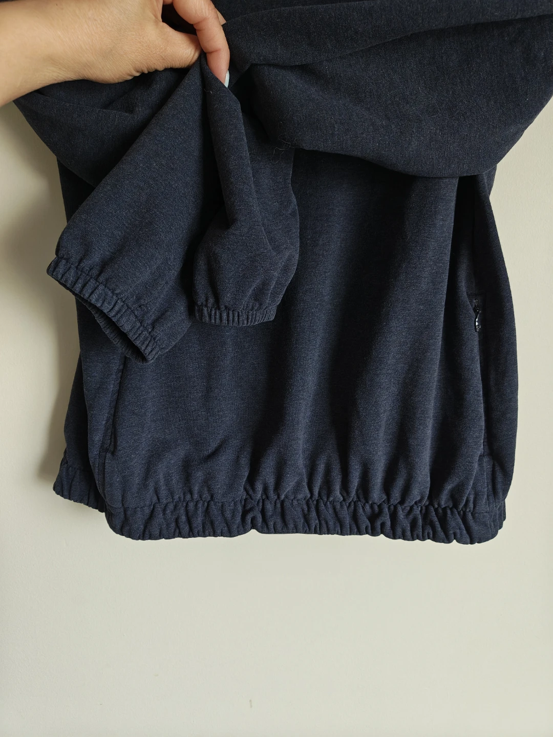 Lululemon Navy Blue Cowl Neck Pullover Hoodie Size 4 - photo 4