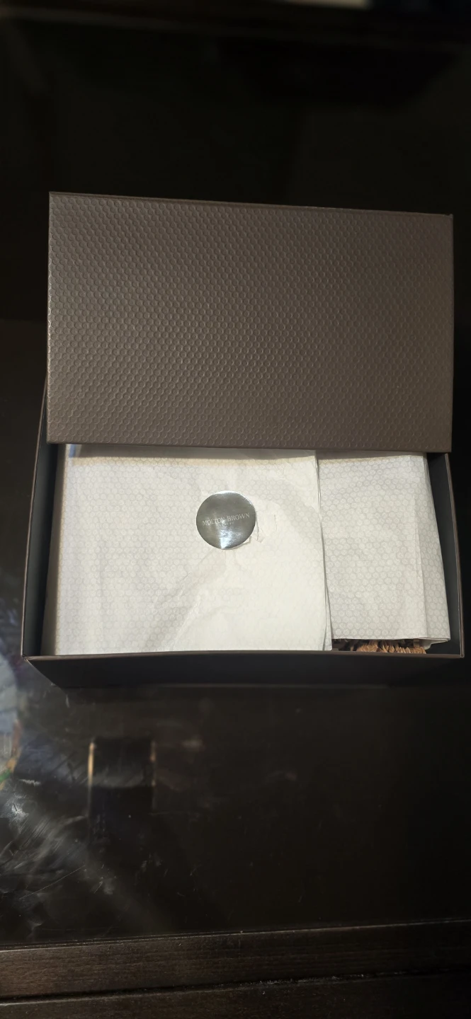 Molton Brown Gift Box Empty - photo 2