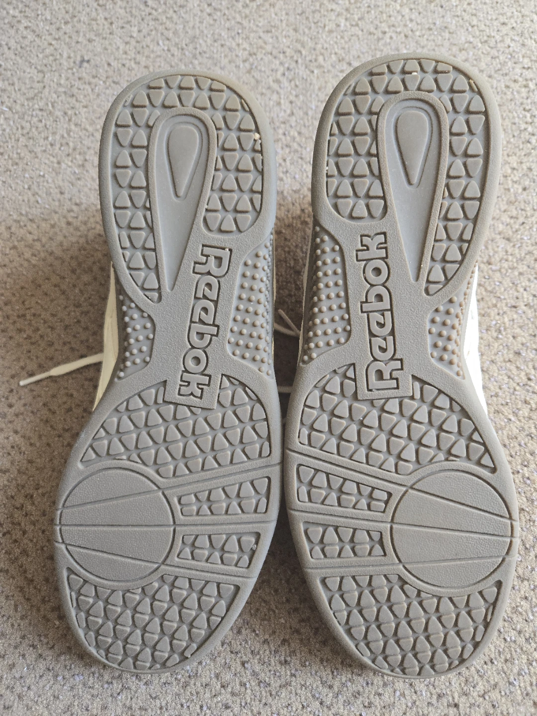 Reebok Unisex Cream Suede Sneakers - photo 3
