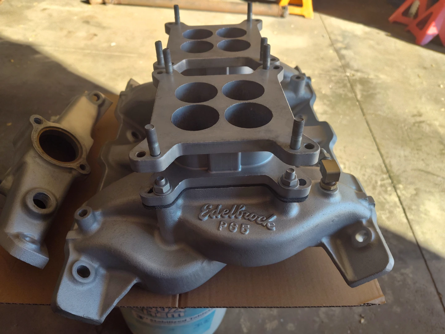 Edelbrock P65 Pontiac Dual Quad Intake Manifold