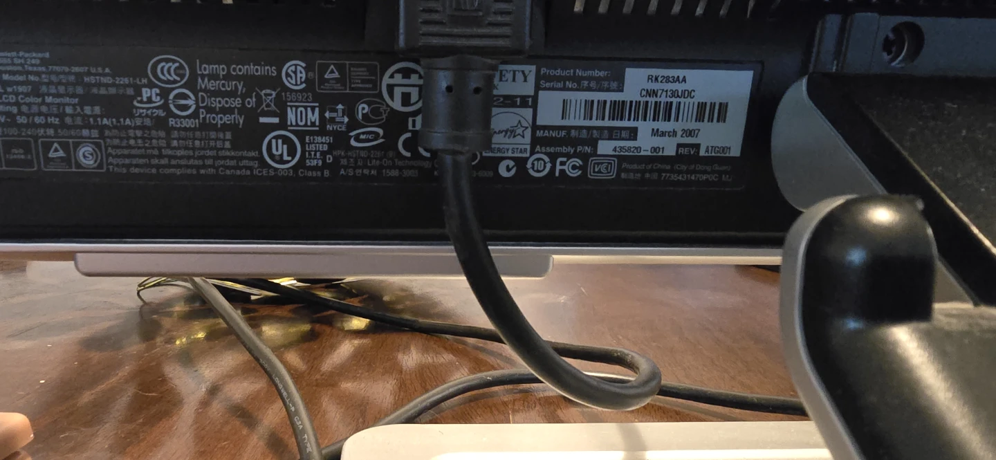HP w1907 LCD Monitor - photo 2