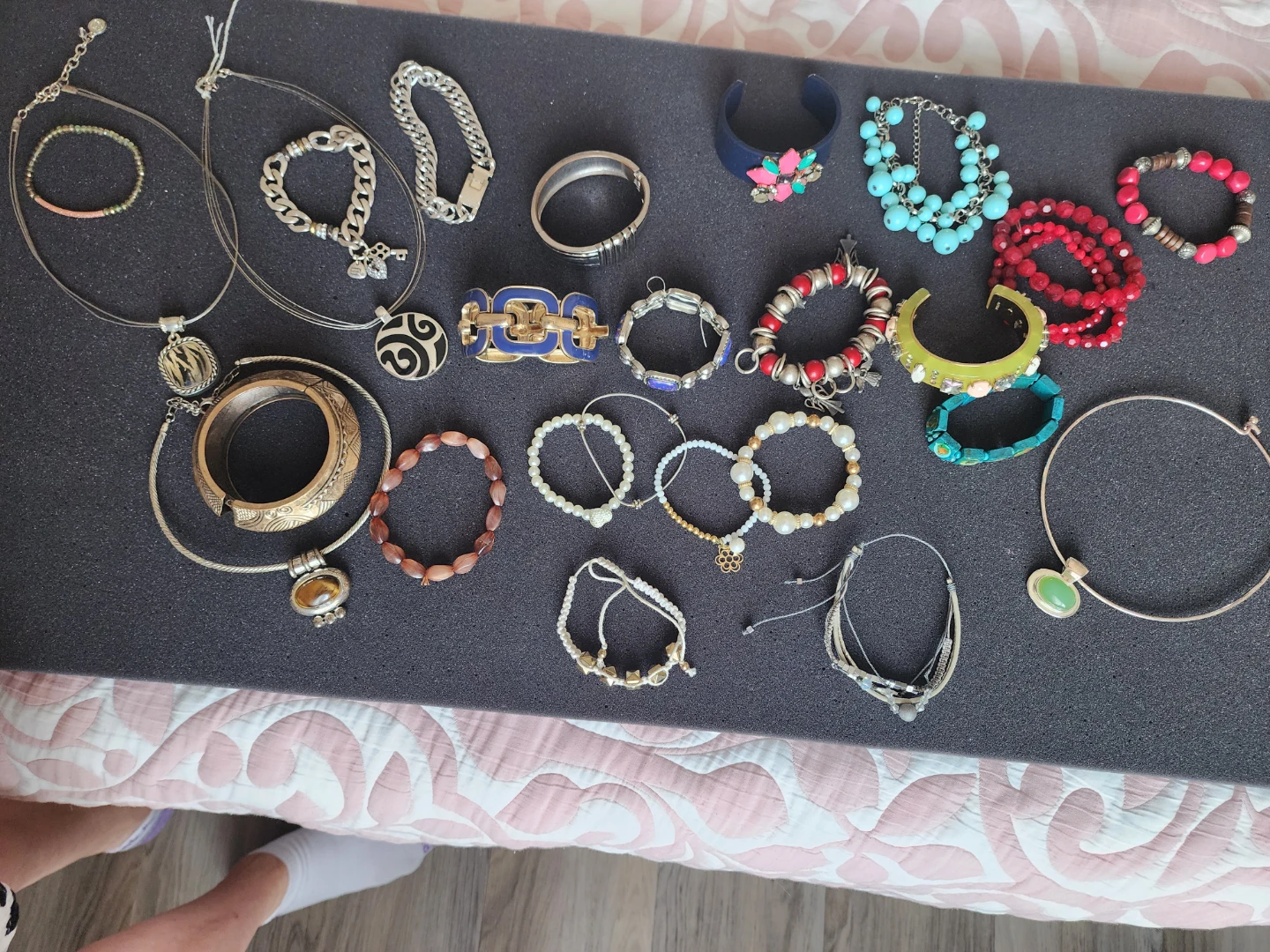 Assorted Bracelets and Necklaces Collection - photo 2