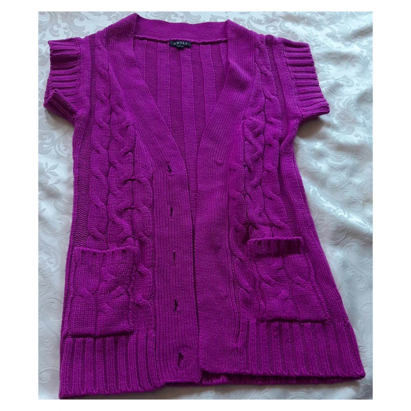 Purple sleeveless cardigan and brown vest - photo 2