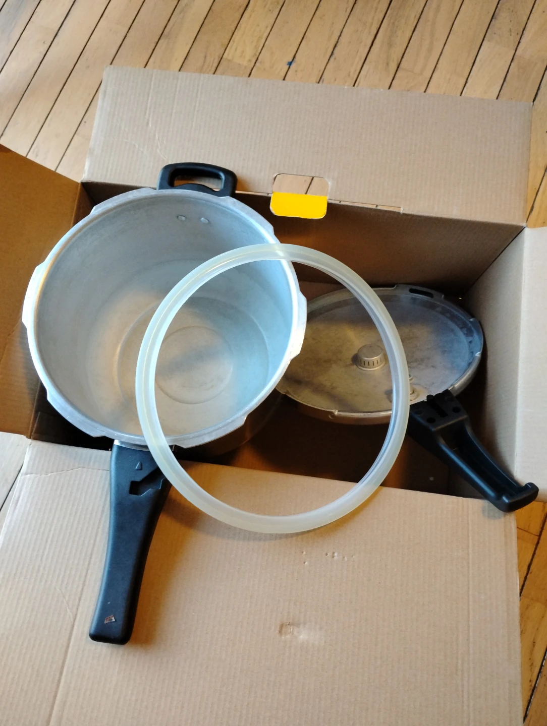 Bella Pressure Cooker 5 Quart - photo 2