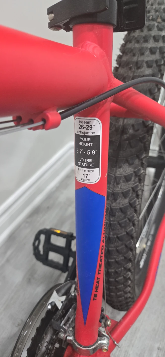 Red CCM Trail Bike 17" Frame - photo 4