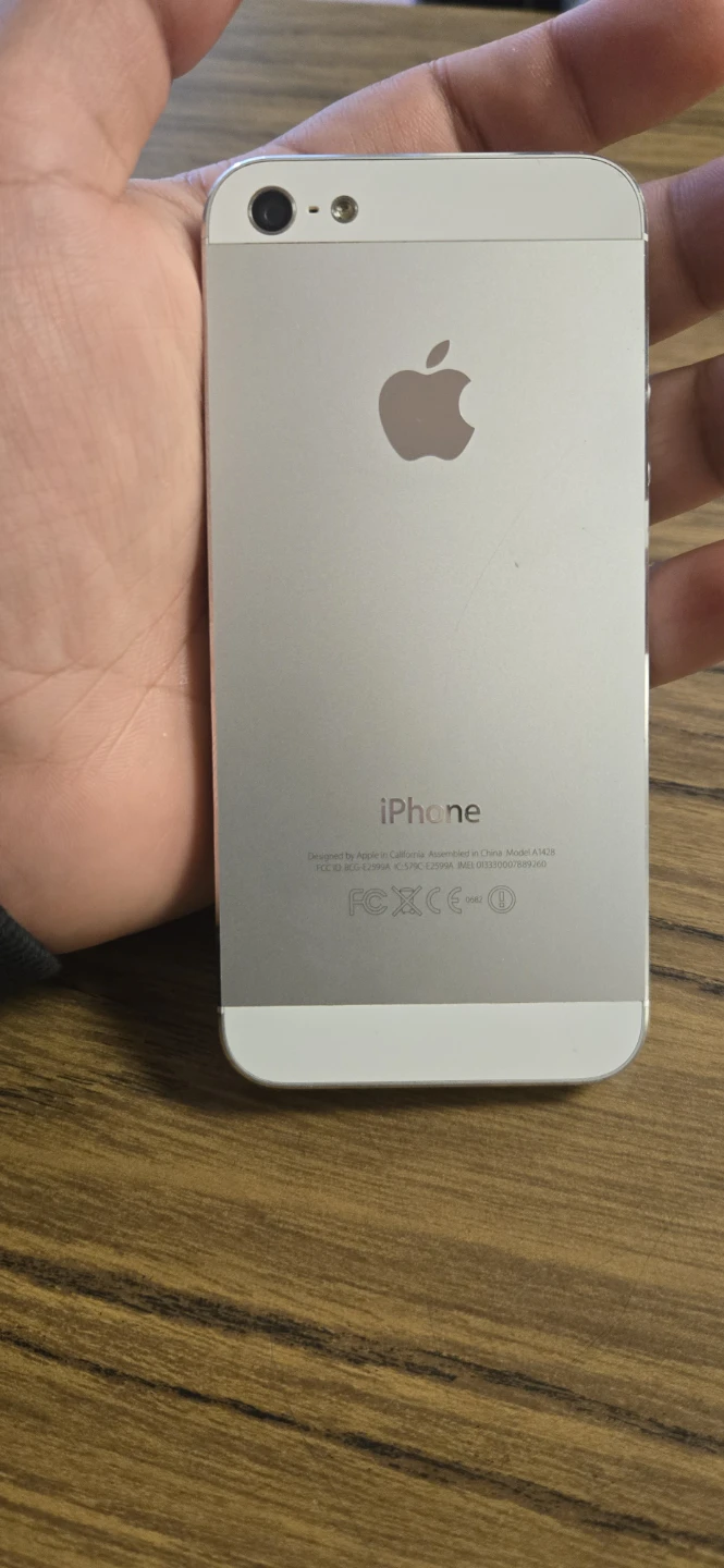Apple iPhone 5s - Silver - photo 2
