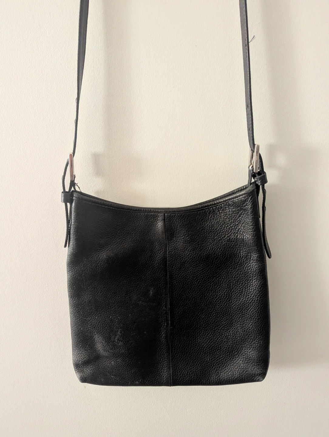 Roots Black Leather Shoulder Bag - photo 2