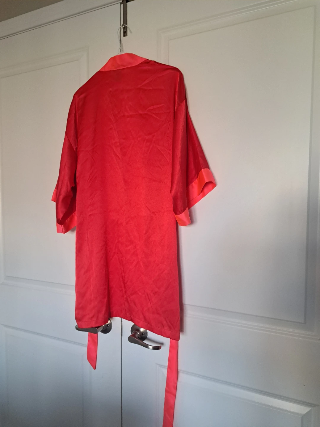 Victoria's Secret Satin Robe - photo 3