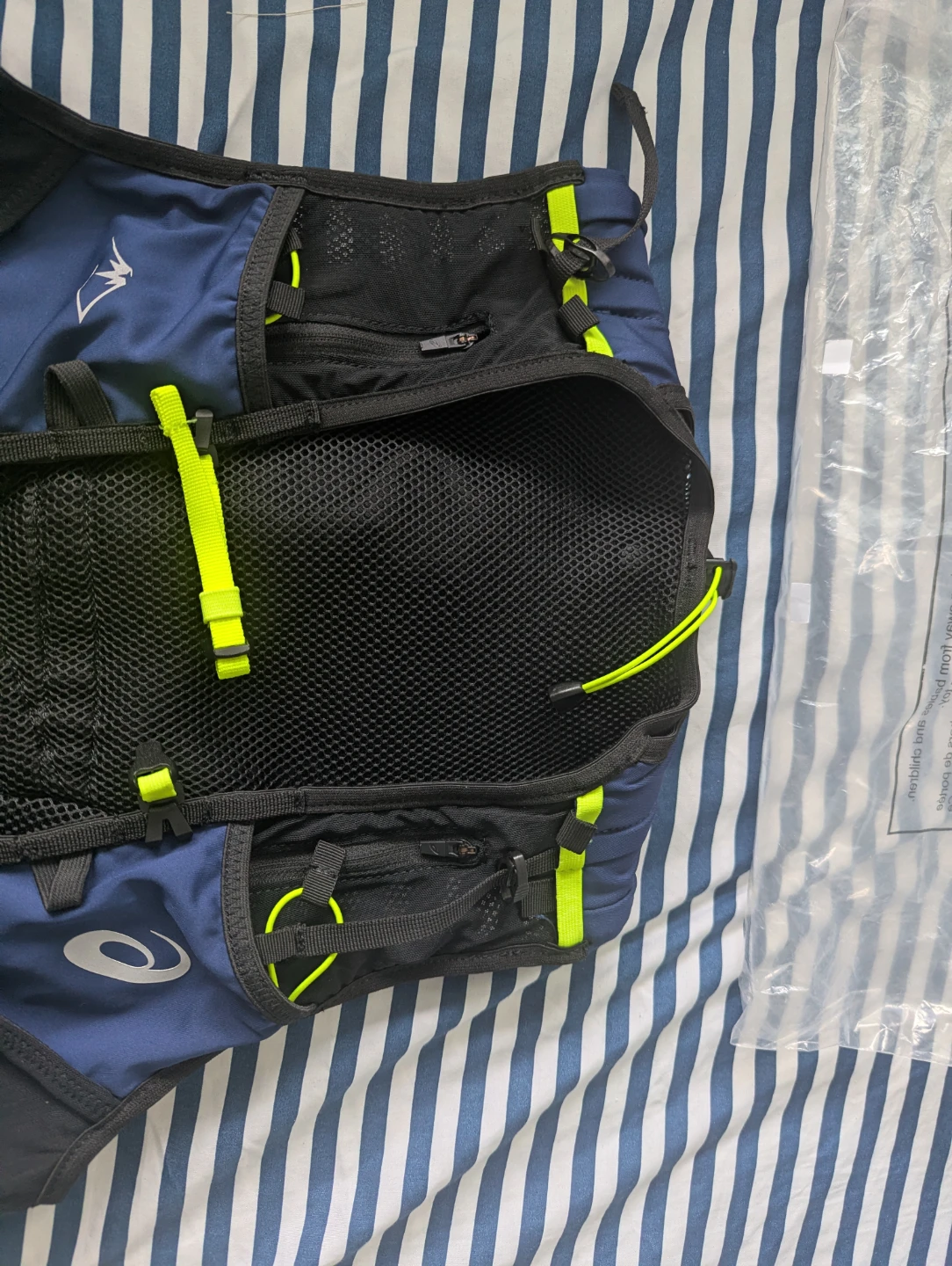 Asics Running Vest Brand new - photo 3