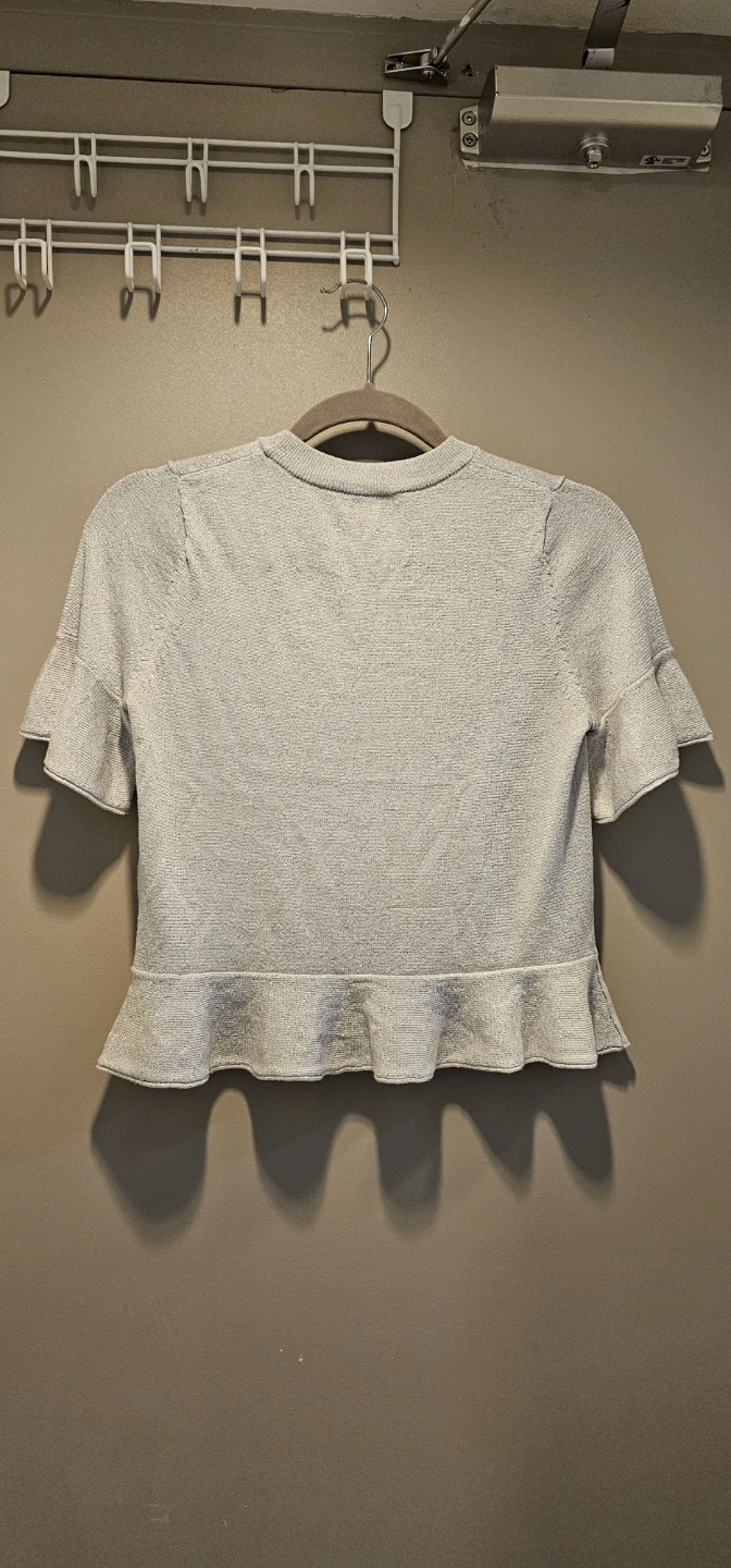 Sparkly Silver Knit Top with Ruffled Hem - photo 2