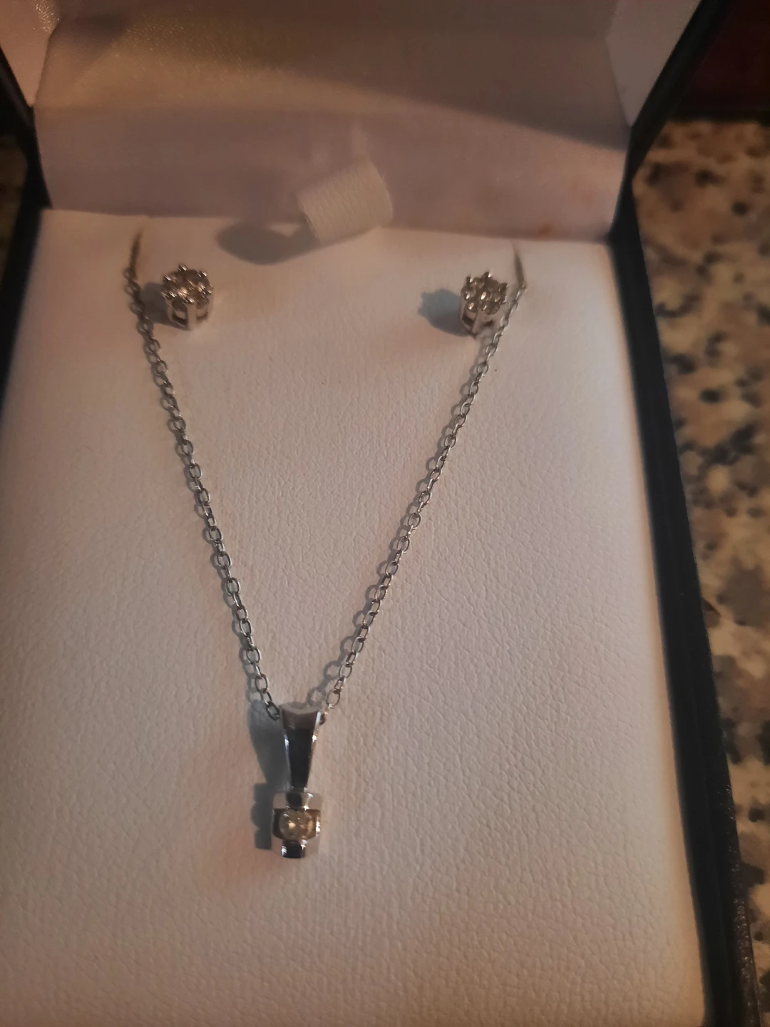 14 k Diamond pendant and Earrings Set