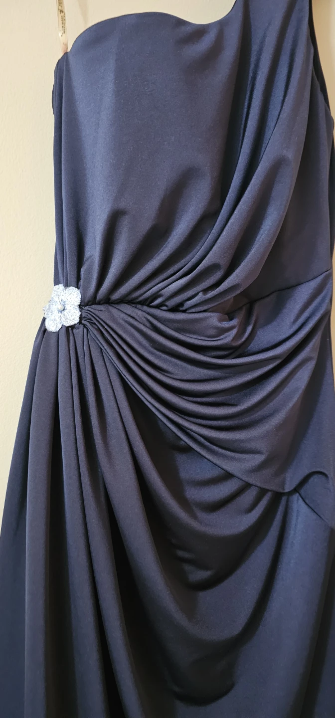 Evonnia by Egelina One-Shoulder Dress Size 36 - photo 4
