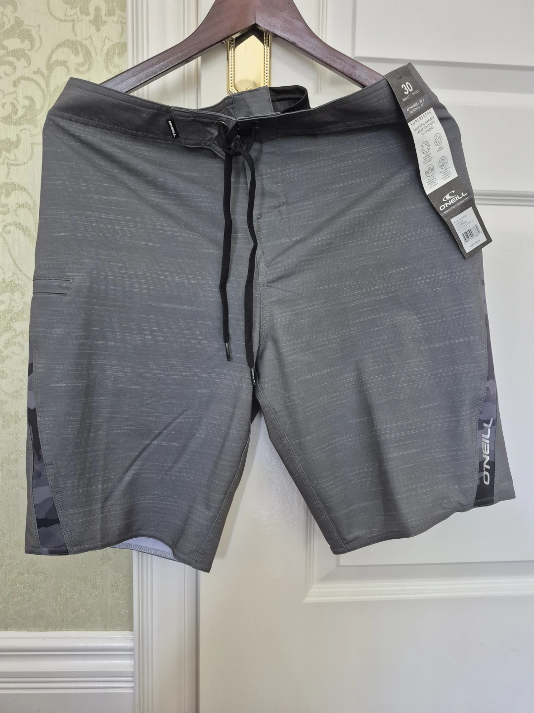 O'Neill Superfreak Boardshorts Size 30 (Small)