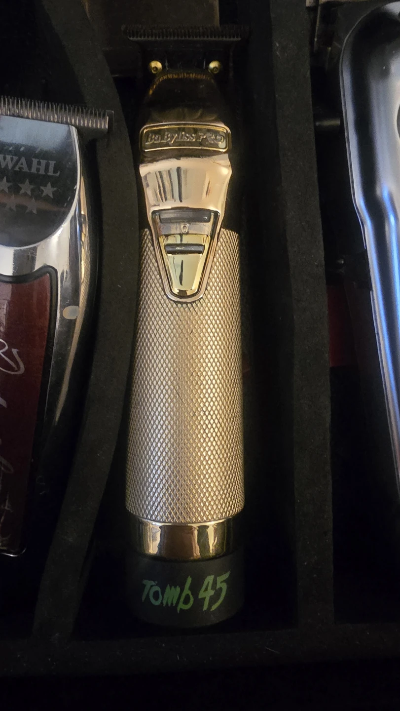 Wahl Magic Clip Cordless Clippers & BabylissPRO Gold FX Clippers - photo 4