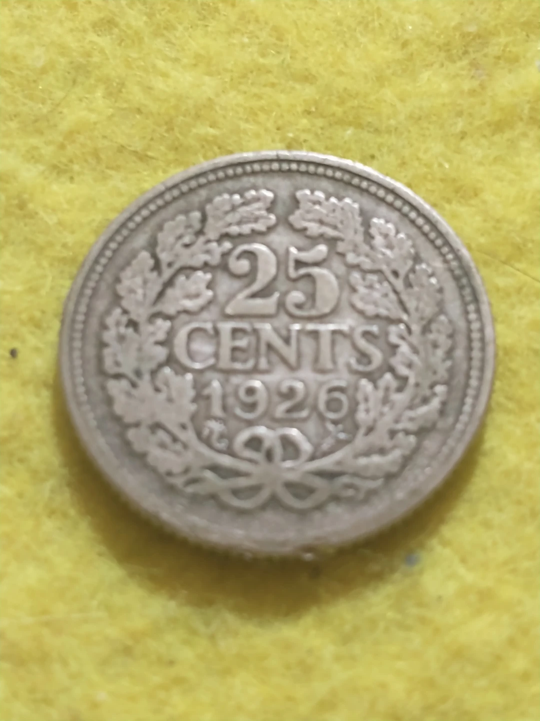 Beautiful 1926 Netherlands 25 cents .640 silver KM #164 - photo 2