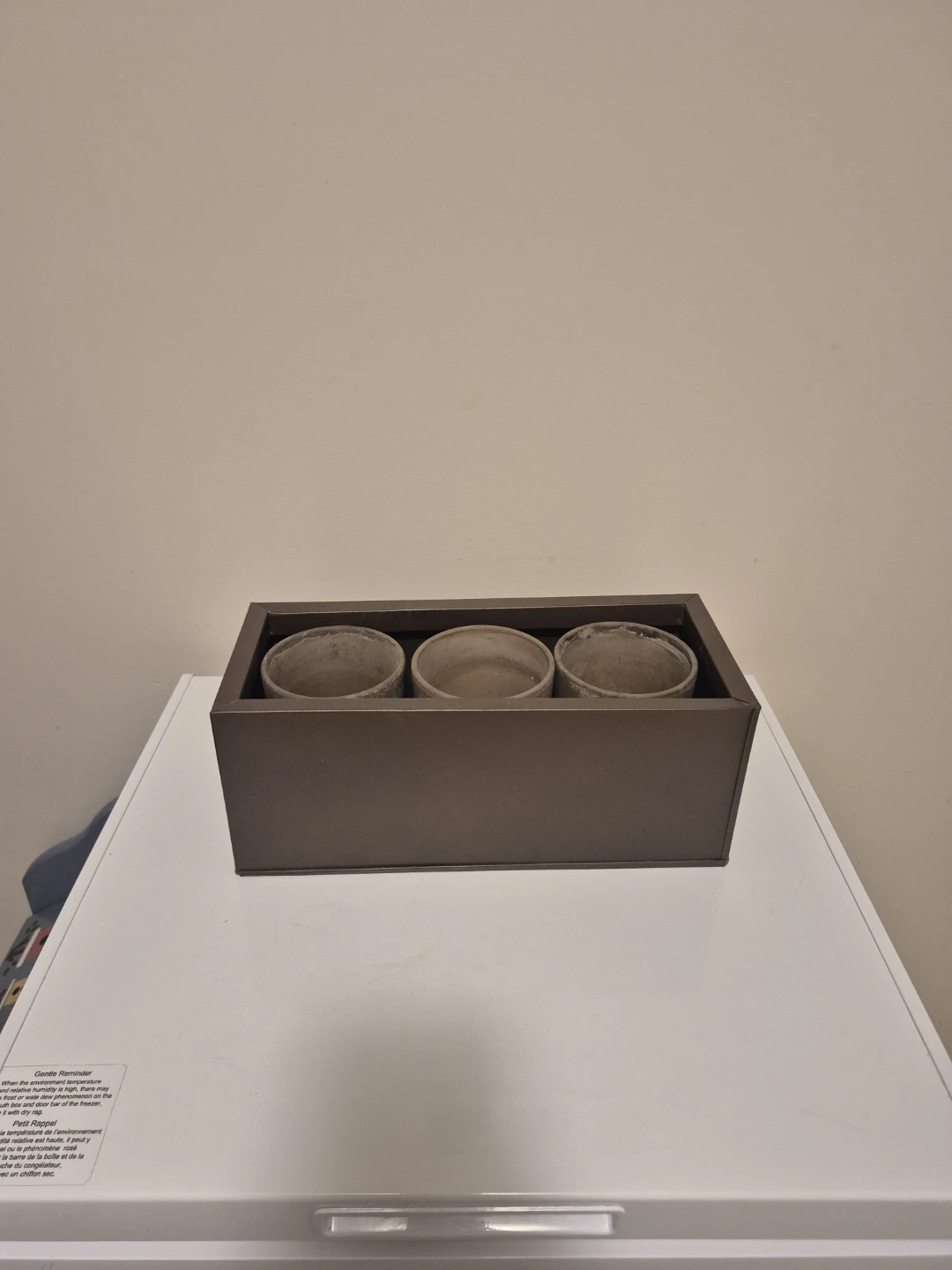 Set of 3 Terracotta Pots & Rectangular Plant Box