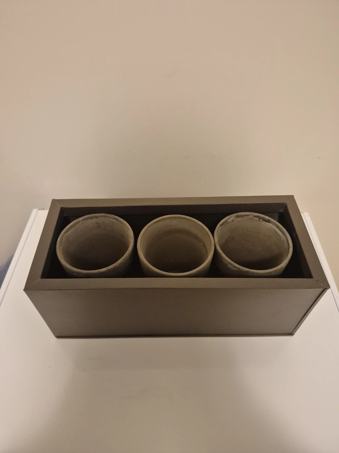 Set of 3 Terracotta Pots & Rectangular Plant Box - photo 2