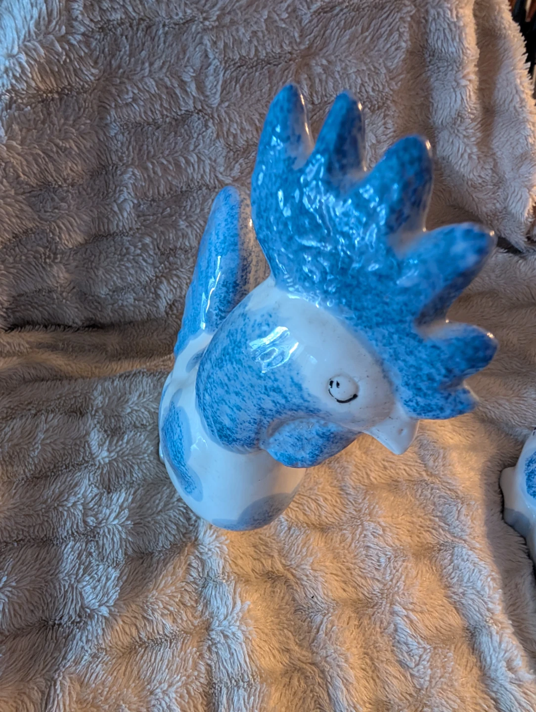 Victoria Staffordshire Rooster Figurine - photo 2